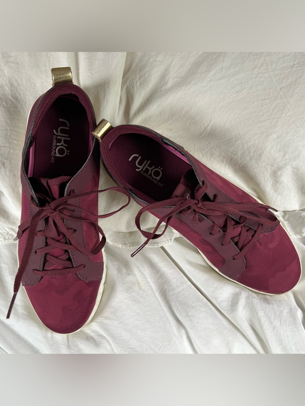 Ryka Surround Fit Women's Burgundy Camo Gold Lace-Up Sneakers. Size 9